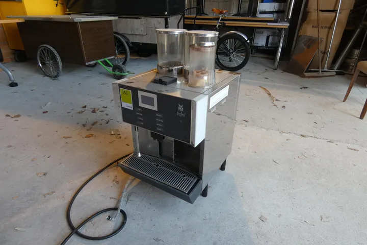 WMF - Kaffeeautomat Modell: bistro!